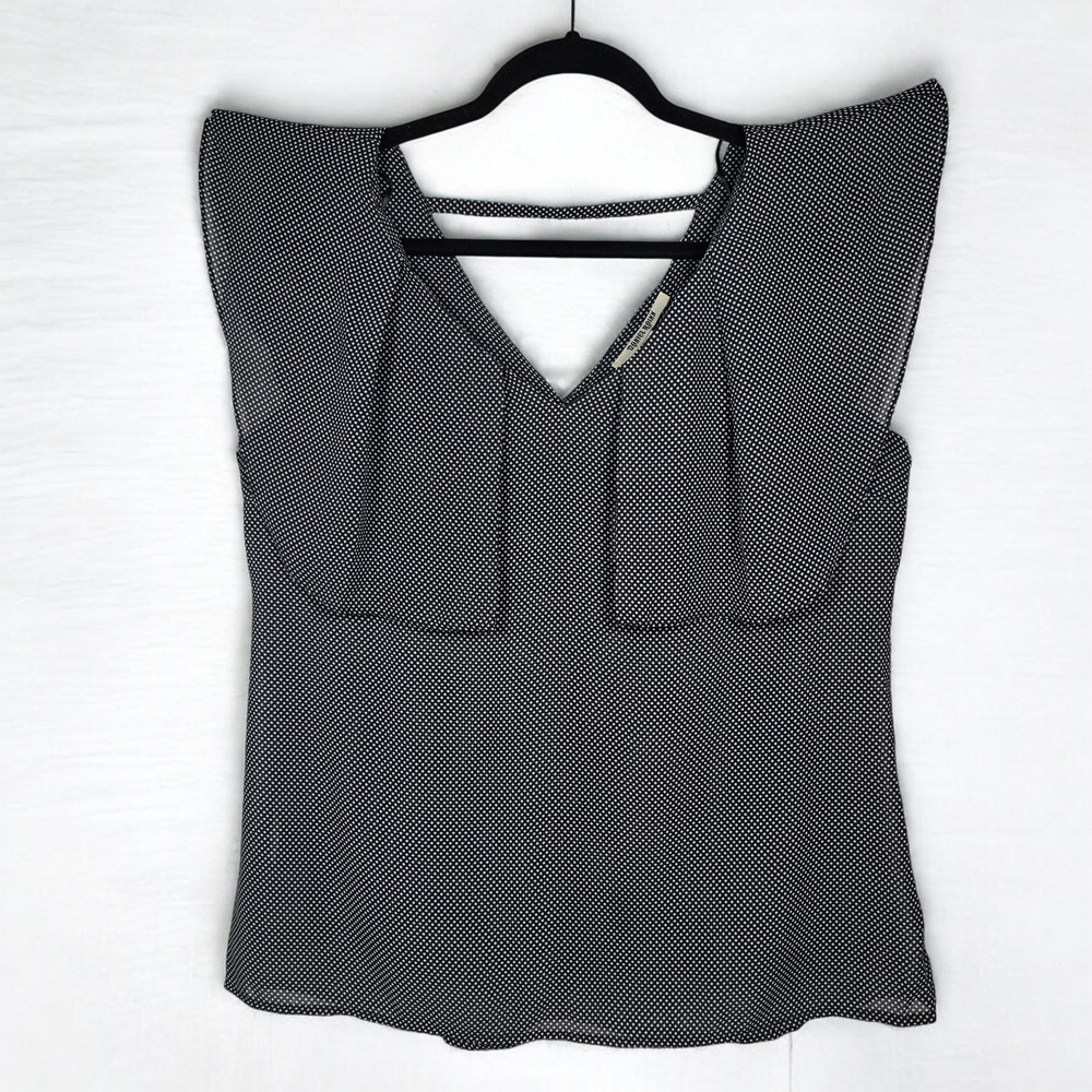 DANIEL RAINN Blouse Woman Medium Black White Polka Dot Sleeveless‎ Ruffle Tetail